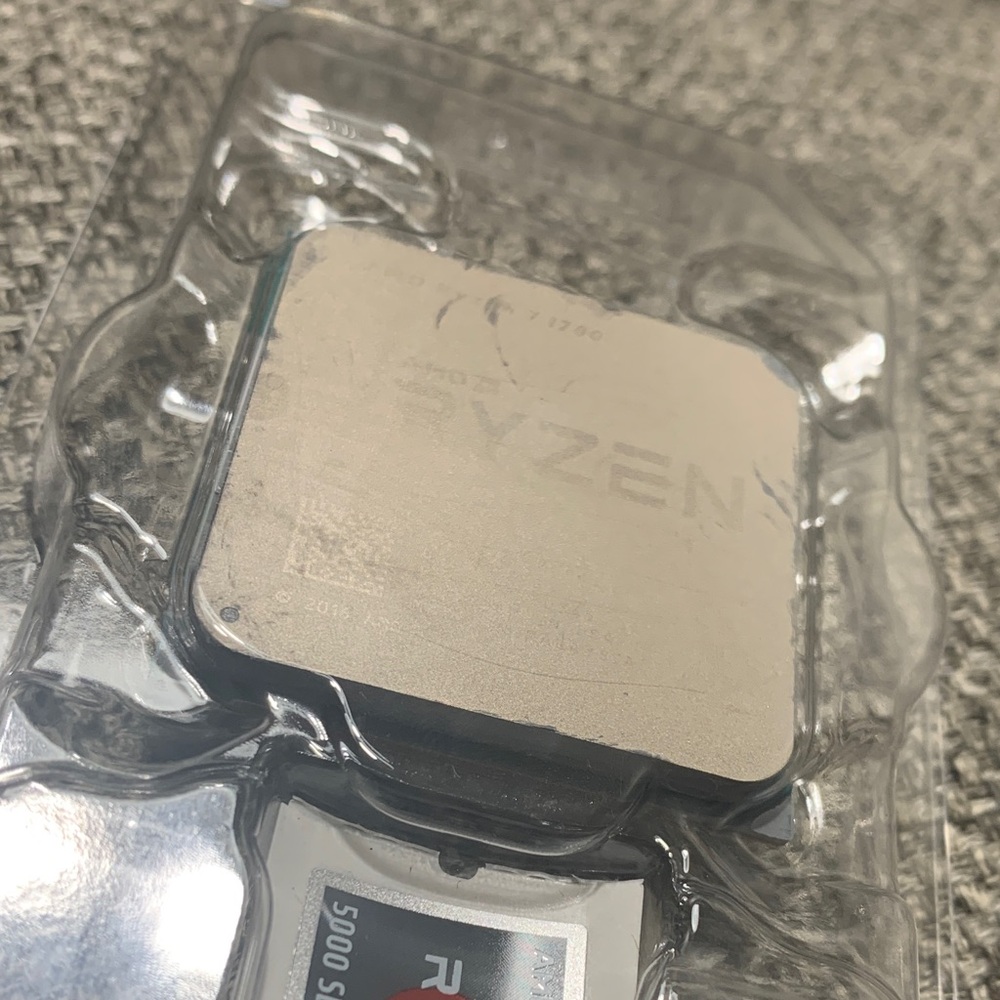 AMD Ryzen 7 1700 Processor - Silver and Black NO COOLER